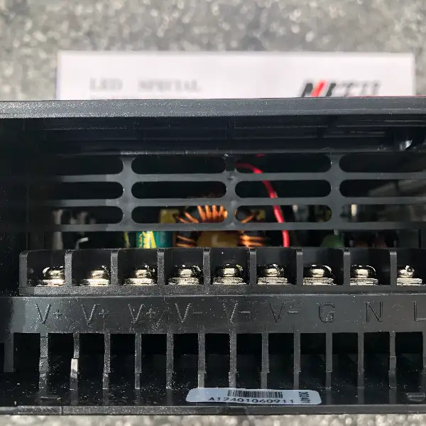 Nguồn ngoài trời 12v 33A NB